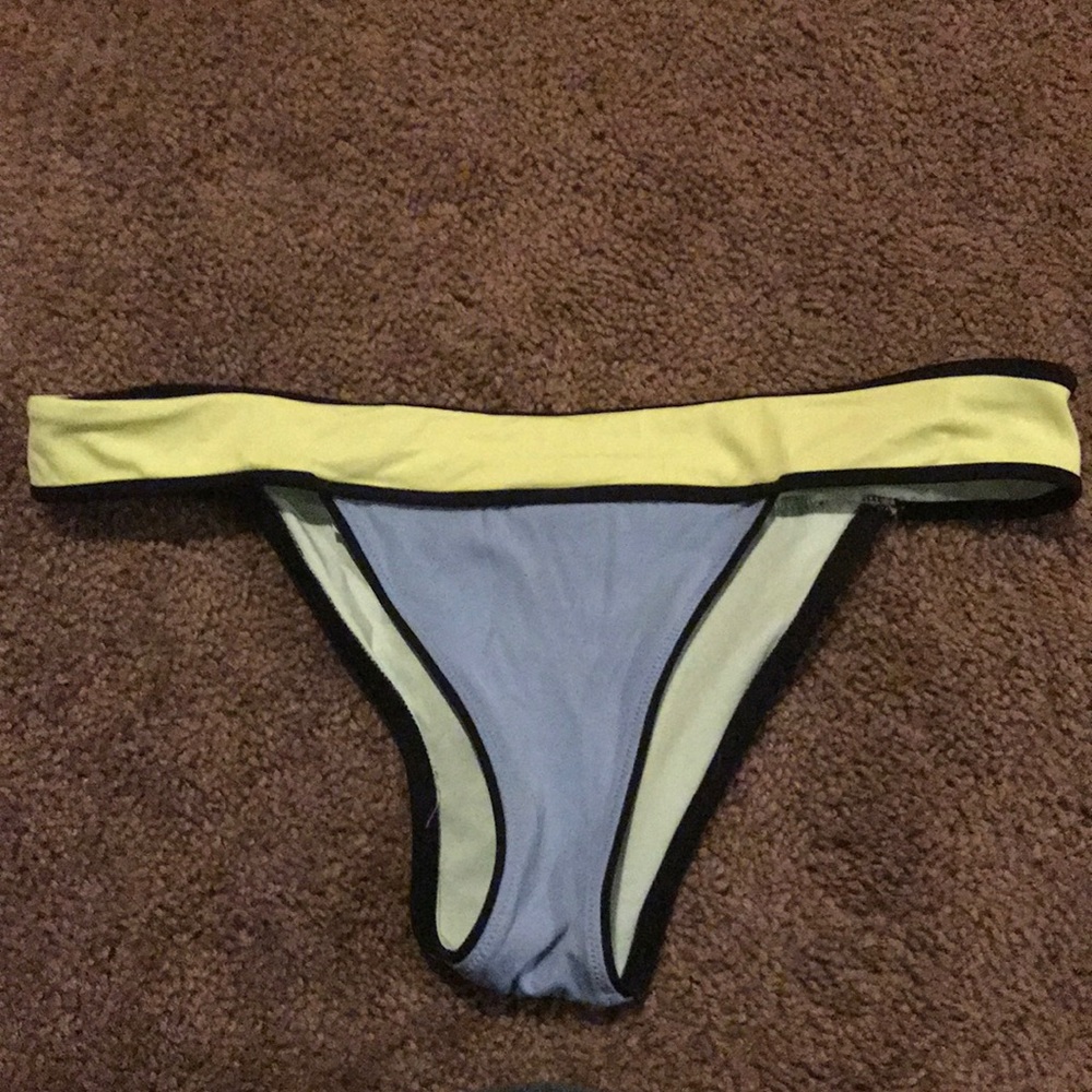 Victoria’s Secret Bikini Bottom
